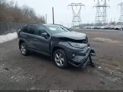 2T3DWRFV8KW033222 2019 TOYOTA RAV 4
