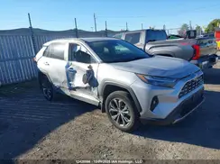 2T3DWRFV8RW230224 2024 TOYOTA RAV 4