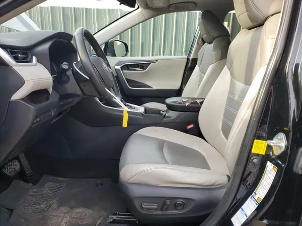 2019 TOYOTA RAV 4 COPART lot 49010205 auction photo 7