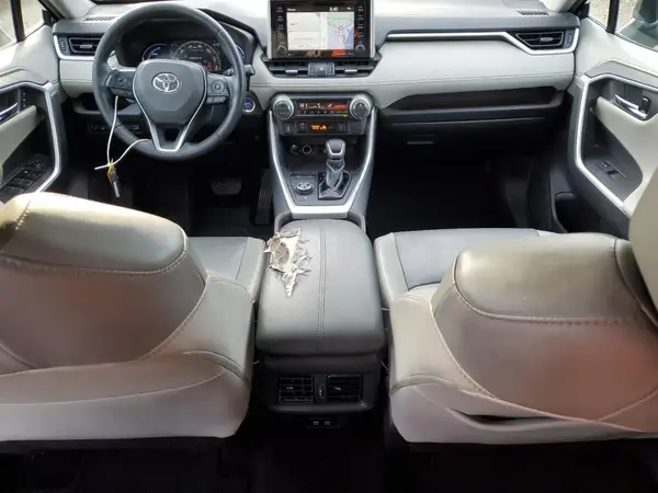 2T3DWRFV9KW021788 2019 TOYOTA RAV 4 - Image 8