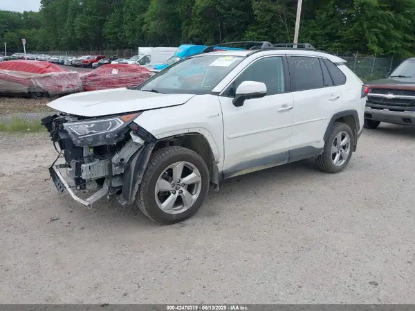 2T3DWRFV9KW032824 2019 TOYOTA RAV 4 - Image 2