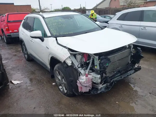 2T3DWRFV9LW052461 2020 TOYOTA RAV 4 - Image 1
