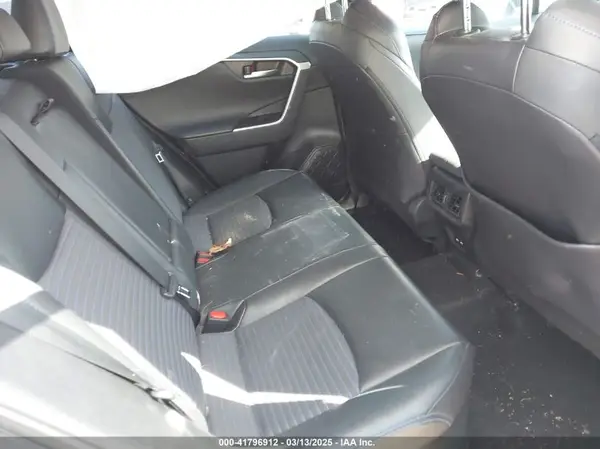 2T3E6RFV0MW006815 2021 TOYOTA RAV 4 - Image 8