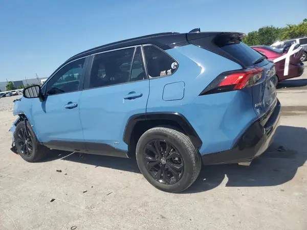 2T3E6RFV1NW031630 2022 TOYOTA RAV 4 - Image 2