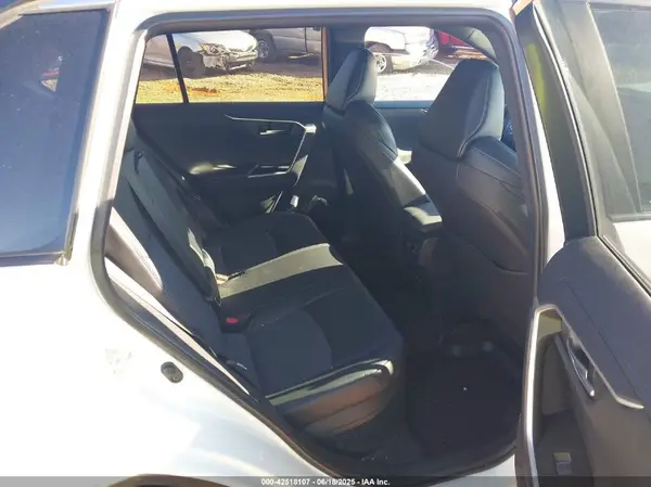 2T3E6RFV1PW038080 2023 TOYOTA RAV 4 - Image 8