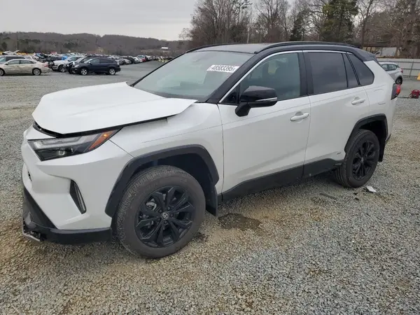 2T3E6RFV1RW063757 2024 TOYOTA RAV 4 - Image 1