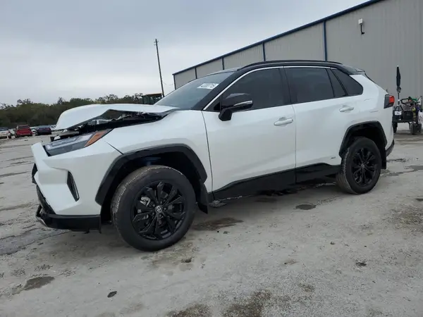 2T3E6RFV2RW056431 2024 TOYOTA RAV 4 - Image 1