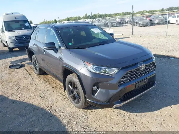 2T3E6RFV3MW013533 2021 TOYOTA RAV 4 - Image 1