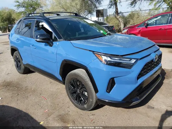 2T3E6RFV3NW032388 2022 TOYOTA RAV 4 - Image 1