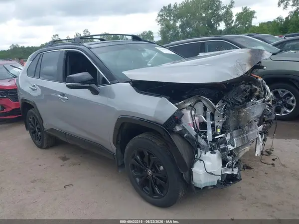 2T3E6RFV3RW055840 2024 TOYOTA RAV 4 - Image 1