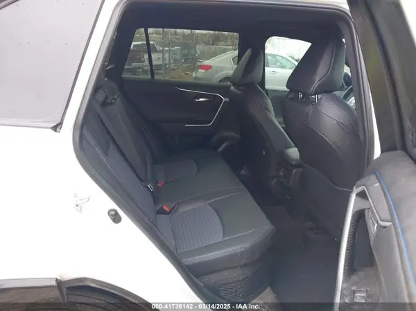 2T3E6RFV3RW066031 2024 TOYOTA RAV 4 - Image 8