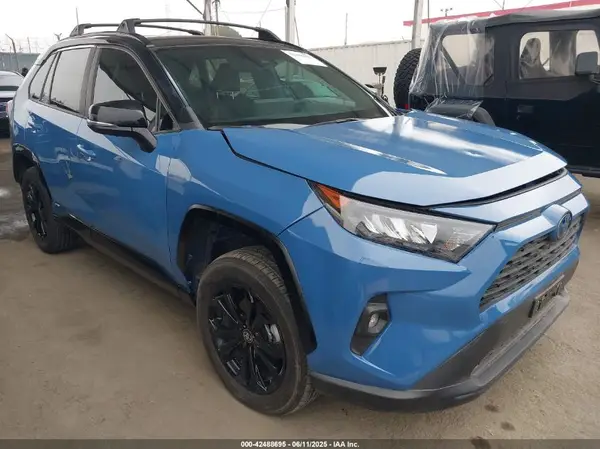 2T3E6RFV4PW03949 2023 TOYOTA RAV 4 - Image 1