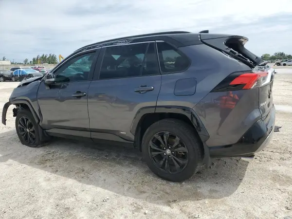 2T3E6RFV4RW047617 2024 TOYOTA RAV 4 - Image 2