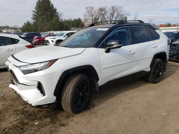 2T3E6RFV4RW066930 2024 TOYOTA RAV 4 - Image 1