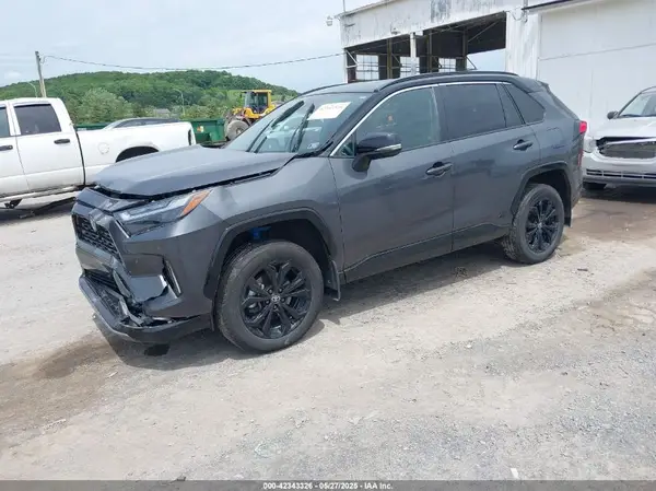 2T3E6RFV5PW046148 2023 TOYOTA RAV 4 - Image 2