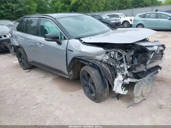 2T3E6RFV6MW007886 2021 TOYOTA RAV 4 - Image 1