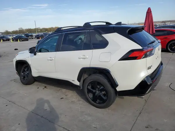 2T3E6RFV7MW014846 2021 TOYOTA RAV 4 - Image 2