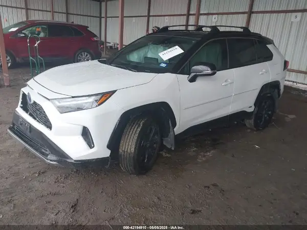 2T3E6RFV7RW077162 2024 TOYOTA RAV 4 - Image 2