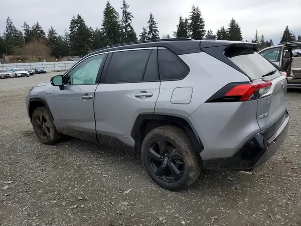 2T3E6RFV8MW003029 2021 TOYOTA RAV 4 - Image 2