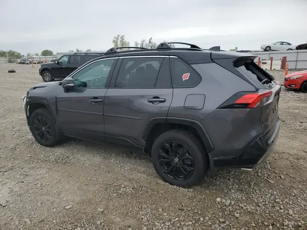 2T3E6RFV8NW035058 2022 TOYOTA RAV 4 - Image 2