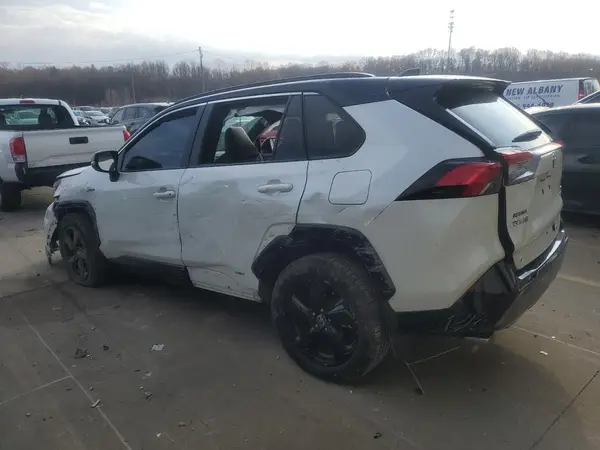 2T3E6RFV9MW024973 2021 TOYOTA RAV 4 - Image 2