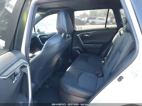 2T3E6RFV9RW047869 2024 TOYOTA RAV 4 - Image 8