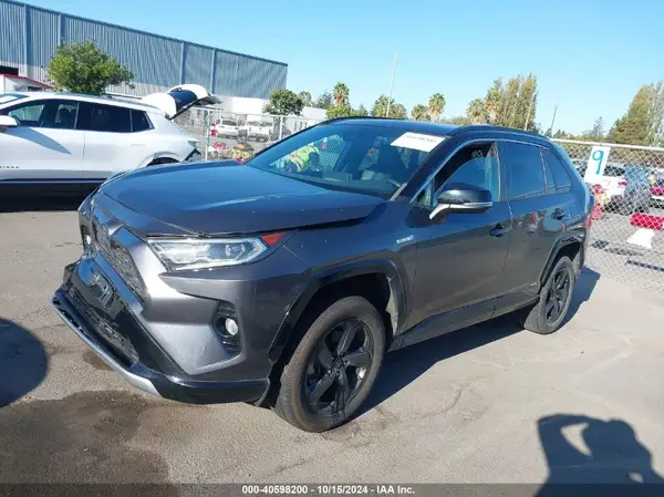 2T3E6RFVXMW009477 2021 TOYOTA RAV 4 - Image 2