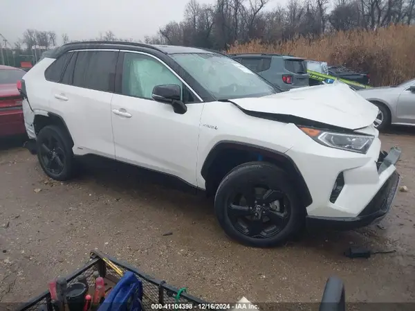 2T3E6RFVXMW017529 2021 TOYOTA RAV 4 - Image 1