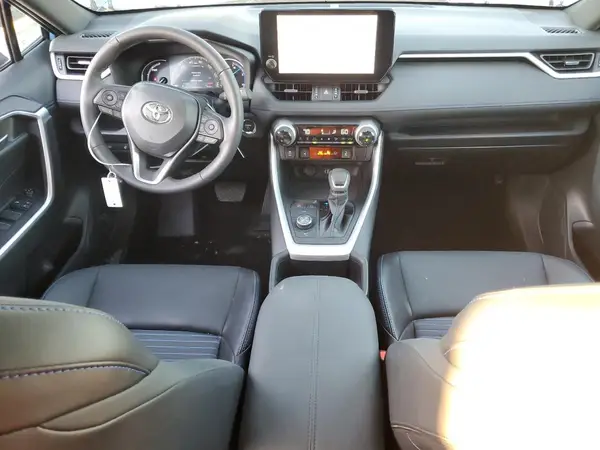 2T3E6RFVXRW051395 2024 TOYOTA RAV 4 - Image 8