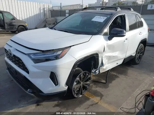 2T3E6RFVXRW062963 2024 TOYOTA RAV 4 - Image 2