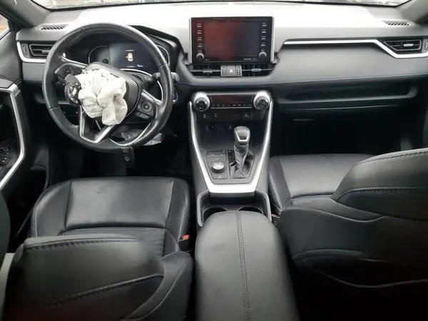 2T3EWRFV1KW026990 2019 TOYOTA RAV 4 - Image 8