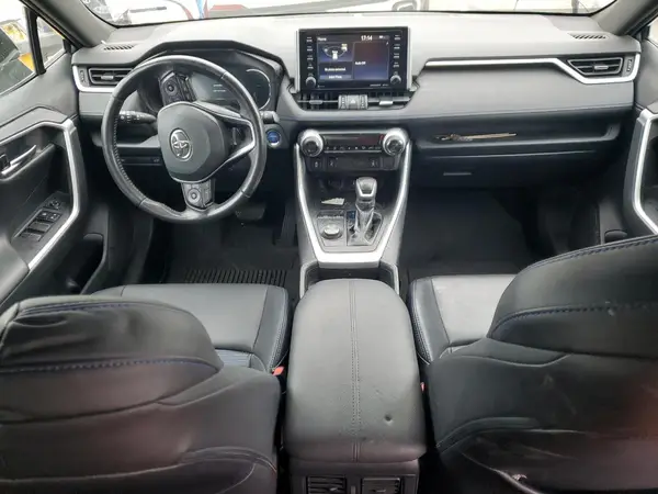 2T3EWRFV3KW025663 2019 TOYOTA RAV 4 - Image 8