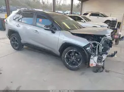 2T3EWRFV3LW053903 2020 TOYOTA RAV 4