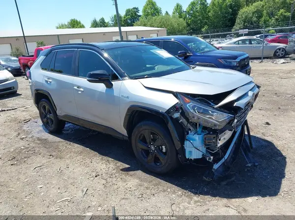 2T3EWRFV5KW029746 2019 TOYOTA RAV 4 - Image 1
