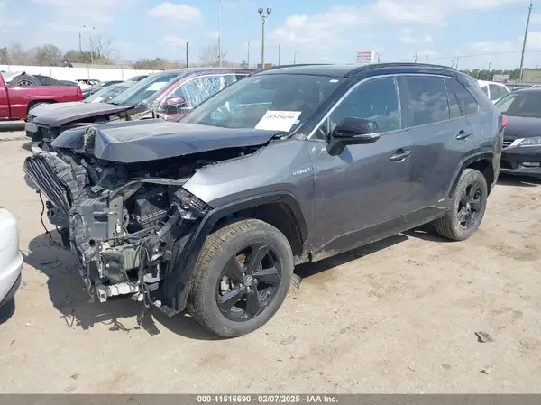 2T3EWRFV5KW043274 2019 TOYOTA RAV 4 - Image 2