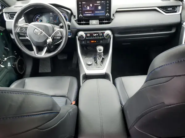 2T3EWRFV8KW044077 2019 TOYOTA RAV 4 - Image 8