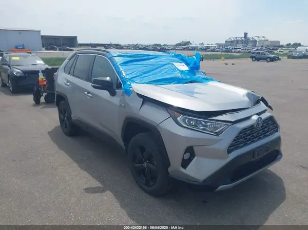 2T3EWRFV8LW049670 2020 TOYOTA RAV 4 - Image 1