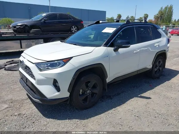 2T3EWRFV9LW088977 2020 TOYOTA RAV 4 - Image 2