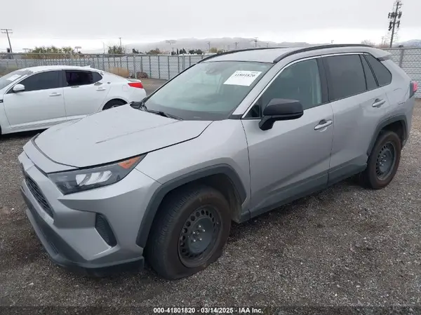 2T3F1RFV0LC091576 2020 TOYOTA RAV 4 - Image 2