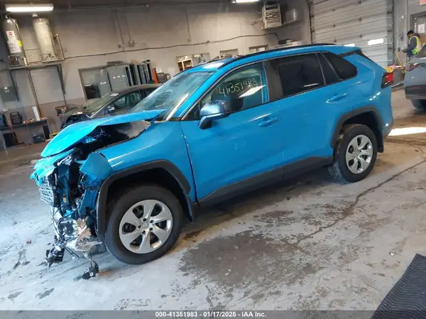 2T3F1RFV0MW184811 2021 TOYOTA RAV 4 - Image 2