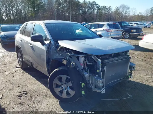 2T3F1RFV0PW368392 2023 TOYOTA RAV 4 - Image 1