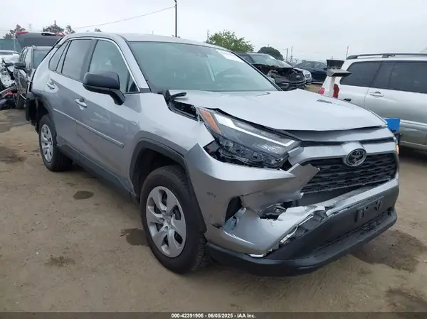 2T3F1RFV0RC460994 2024 TOYOTA RAV 4 - Image 1