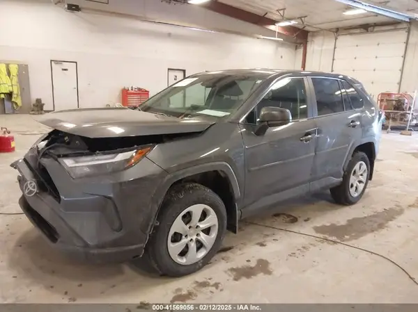 2T3F1RFV0RW478085 2024 TOYOTA RAV 4 - Image 2