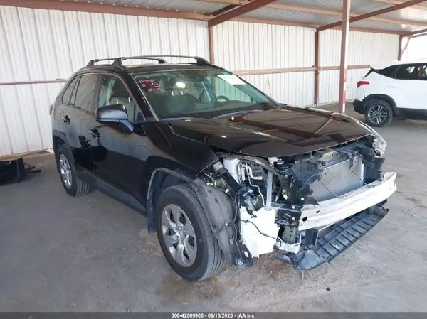 2T3F1RFV1MC195589 2021 TOYOTA RAV 4 - Image 1