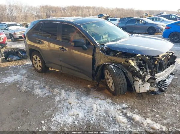 2T3F1RFV1RW432409 2024 TOYOTA RAV 4 - Image 1