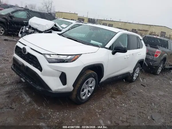 2T3F1RFV1RW461201 2024 TOYOTA RAV 4 - Image 2