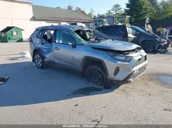 2T3F1RFV2NC258281 2022 TOYOTA RAV 4