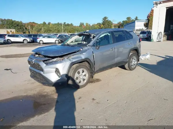 2T3F1RFV2NC258281 2022 TOYOTA RAV 4 - Image 2