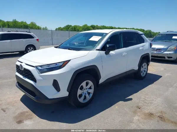 2T3F1RFV2RC459023 2024 TOYOTA RAV 4 - Image 2