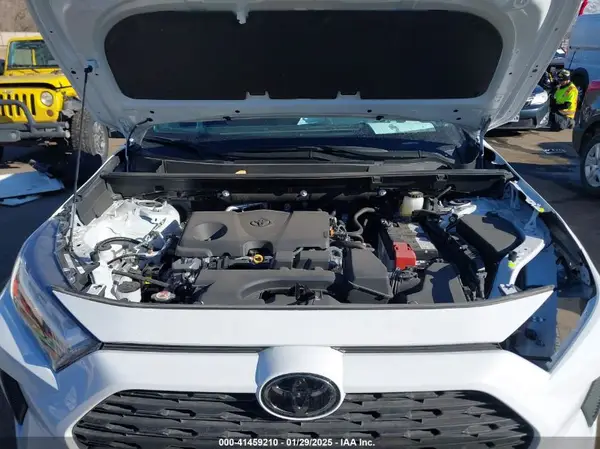 2T3F1RFV2RW462521 2024 TOYOTA RAV 4 - Image 8